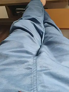 LeoMaduroSP online show from 11/02/25, 02:55