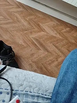 LeoMaduroSP online show from 11/04/25, 04:11