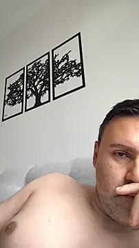 LeoMaduroSP online show from 02/02/26, 01:32