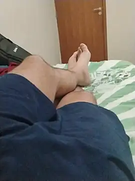 LeoMaduroSP online show from 12/23/25, 03:28