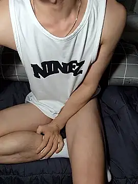 icejuljulju online show from 02/18/26, 01:29