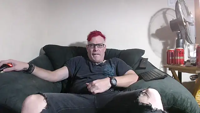 Snapshot of nerdy6 chatting on 02/01/26, 08:23 nerdy6 online show from 02/01/26, 08:23