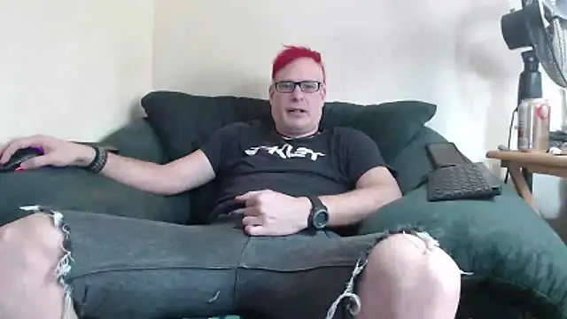 Snapshot of nerdy6 chatting on 03/01/26, 04:29 nerdy6 online show from 03/01/26, 04:29