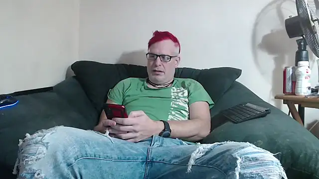 Snapshot of nerdy6 chatting on 02/07/26, 05:10 nerdy6 online show from 02/07/26, 05:10