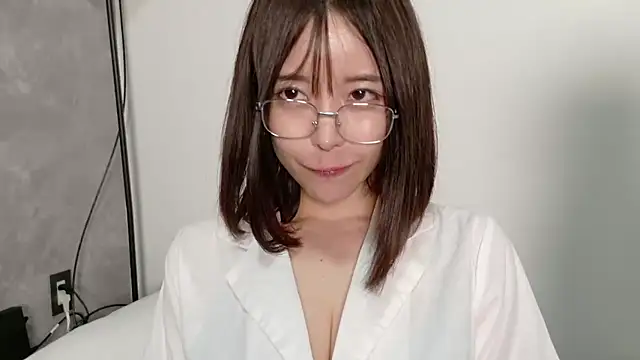 hinata chan3 online show from 10/10/25, 11:44