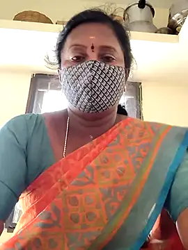 Snapshot of tamil_Nathi chatting on 11/26/25, 10:04 tamil Nathi online show from 11/26/25, 10:04