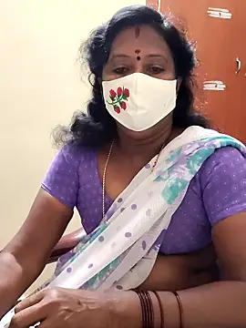 Snapshot of tamil_Nathi chatting on 01/11/26, 01:56 tamil Nathi online show from 01/11/26, 01:56