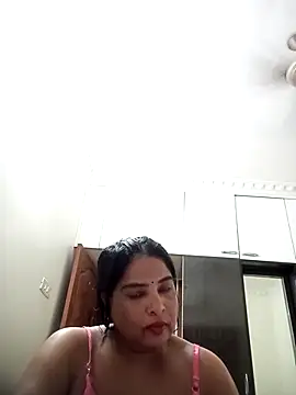 Snapshot of srimasrima chatting on 09/29/25, 02:55 srimasrima online show from 09/29/25, 02:55