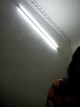 Snapshot of srimasrima chatting on 09/13/25, 06:08 srimasrima online show from 09/13/25, 06:08