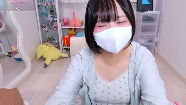 Snapshot of chii_chan_o0 chatting on 06/06/26, 06:18 chii chan o0 online show from 06/06/26, 06:18