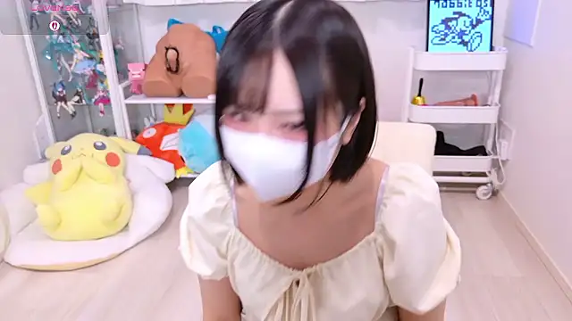 Snapshot of chii_chan_o0 chatting on 06/16/26, 01:11 chii chan o0 online show from 06/16/26, 01:11