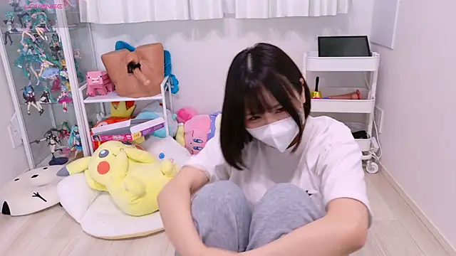 Snapshot of chii_chan_o0 chatting on 06/26/26, 05:02 chii chan o0 online show from 06/26/26, 05:02