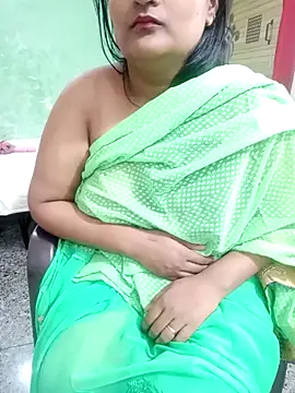 Snapshot of Anisha-Devi chatting on 04/10/26, 06:31 Anisha-Devi online show from 04/10/26, 06:31