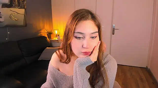 Lili Luuu online show from 03/31/26, 09:11