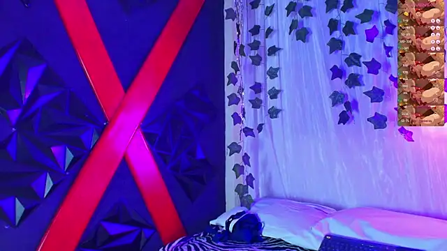 ivonne diaz1 online show from 12/04/25, 08:08