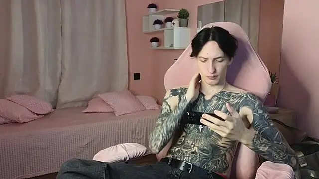 Martin Jin online show from 10/17/25, 01:24