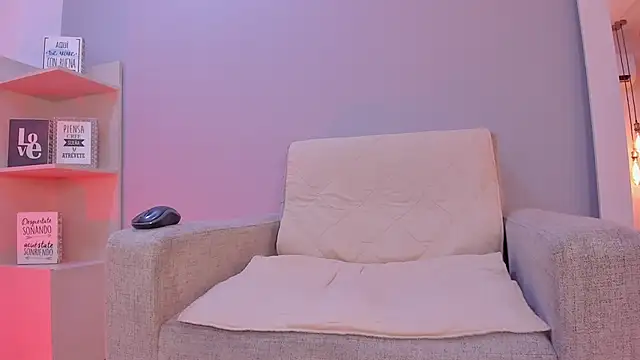 KylliamLevis online show from 02/25/26, 09:03