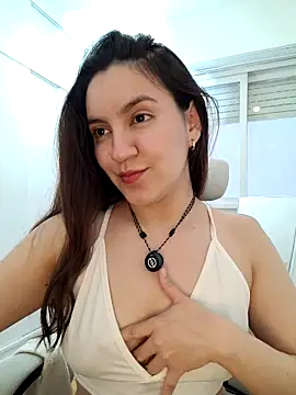 KattyHotson online show from 06/02/26, 08:20