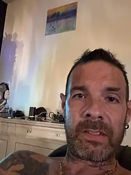 soumisdeblake83 online show from 04/28/26, 11:53