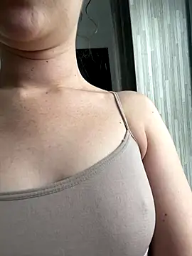 Megan colsom online show from 09/25/25, 07:53