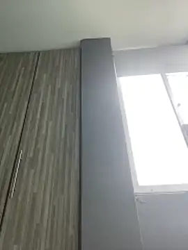 Snapshot of Megan_colsom chatting on 12/20/25, 05:16 Megan colsom online show from 12/20/25, 05:16