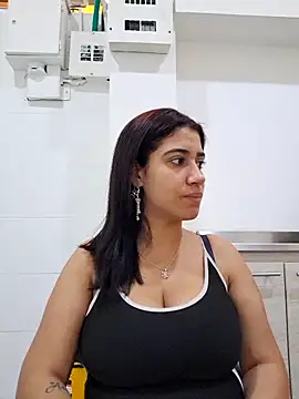 Samantha hotly online show from 04/03/26, 02:34