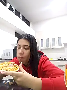 Snapshot of Samantha_hotly chatting on 10/21/25, 10:58 Samantha hotly online show from 10/21/25, 10:58