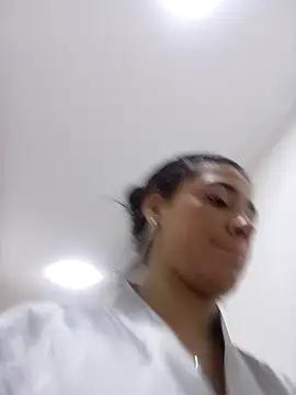 Snapshot of Samantha_hotly chatting on 10/06/25, 02:29 Samantha hotly online show from 10/06/25, 02:29