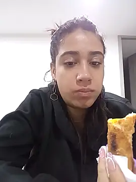 Snapshot of Samantha_hotly chatting on 09/25/25, 11:49 Samantha hotly online show from 09/25/25, 11:49