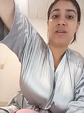 Snapshot of Samantha_hotly chatting on 01/14/26, 10:57 Samantha hotly online show from 01/14/26, 10:57