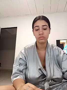 Snapshot of Samantha_hotly chatting on 11/28/25, 10:37 Samantha hotly online show from 11/28/25, 10:37