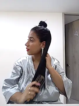 Snapshot of Samantha_hotly chatting on 10/09/25, 01:22 Samantha hotly online show from 10/09/25, 01:22