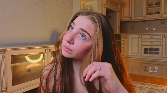 EadlinGillim online show from 10/13/25, 03:08