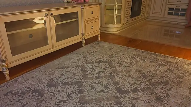 EadlinGillim online show from 12/05/25, 03:05