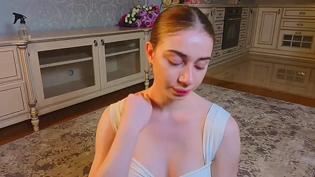 EadlinGillim online show from 09/15/25, 03:18