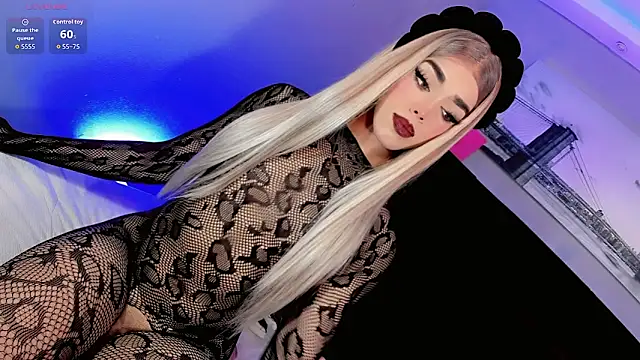Baby-Isa online show from 05/30/26, 05:25