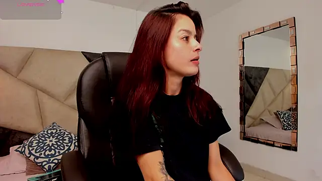 valerieMattson online show from 11/20/25, 05:57