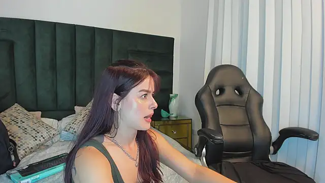 valerieMattson online show from 09/24/25, 05:52