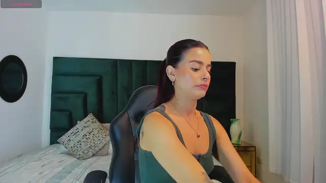 valerieMattson online show from 10/30/25, 07:11