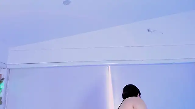 catleya noire online show from 11/19/25, 08:09