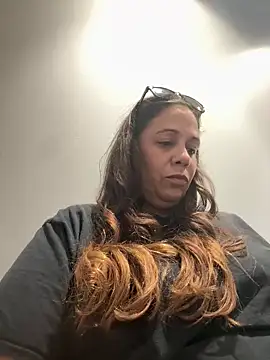 PrettyKittyMia online show from 04/04/26, 04:13