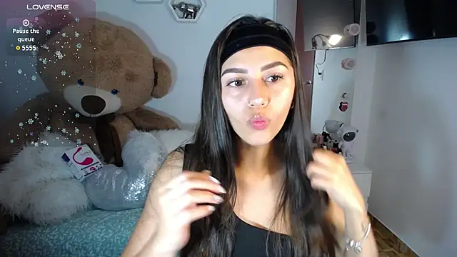 channel-rose1 online show from 03/18/26, 08:39