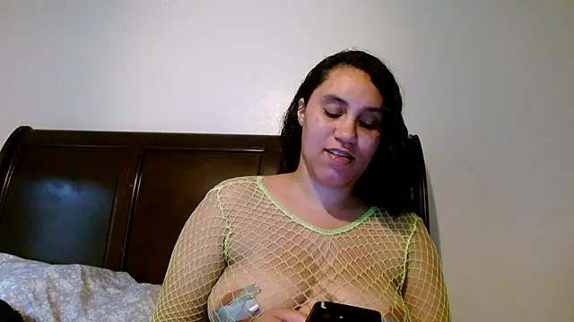 Snapshot of carlithefreak chatting on 10/18/25, 08:44 carlithefreak online show from 10/18/25, 08:44