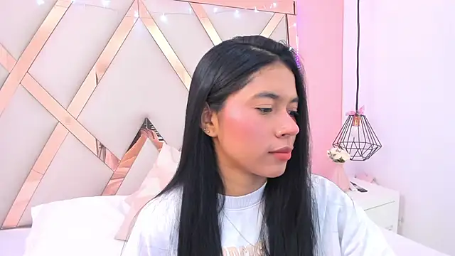 Snapshot of samantaa_shy chatting on 07/16/26, 12:29 samantaa shy online show from 07/16/26, 12:29