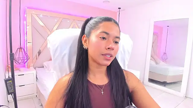 samantaa shy online show from 03/19/26, 01:27