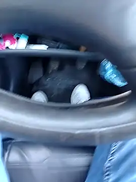 Snapshot of Yayo66 chatting on 04/13/26, 12:42 Yayo66 online show from 04/13/26, 12:42