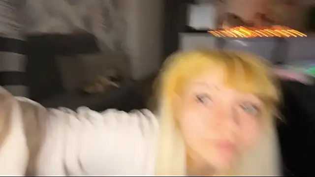 Snapshot of nikoli_naw chatting on 04/12/26, 07:28 nikoli naw online show from 04/12/26, 07:28