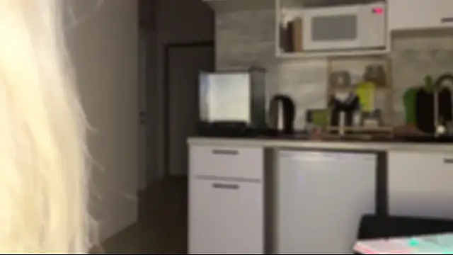 Snapshot of nikoli_naw chatting on 04/14/26, 08:03 nikoli naw online show from 04/14/26, 08:03