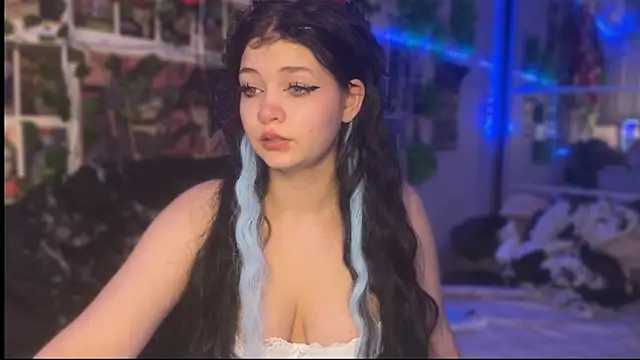 nikoli naw online show from 11/08/25, 03:59