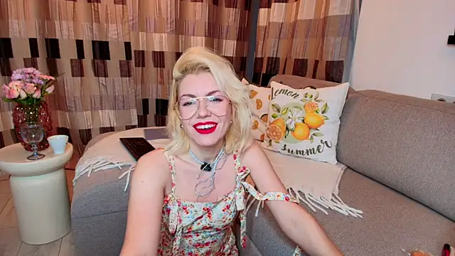 Hellen TheSoul online show from 04/30/26, 02:40